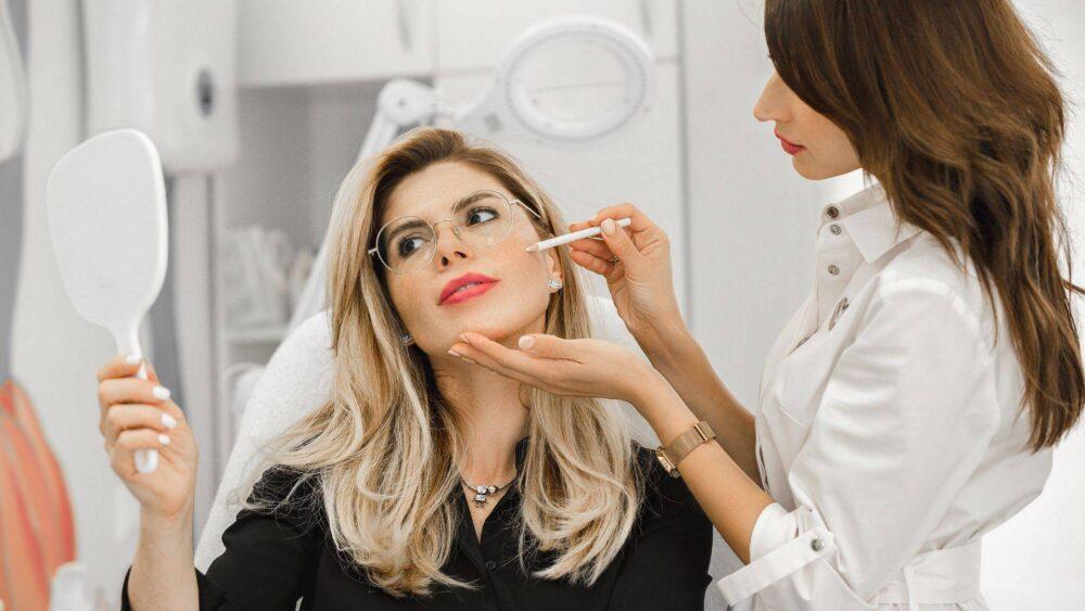 dobry-kosmetolog-czy-zly-jak-rozpoznac-konsultacja.jpg